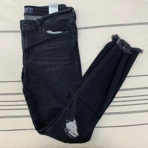 Abercrombie Black Rinse Ankle Jean